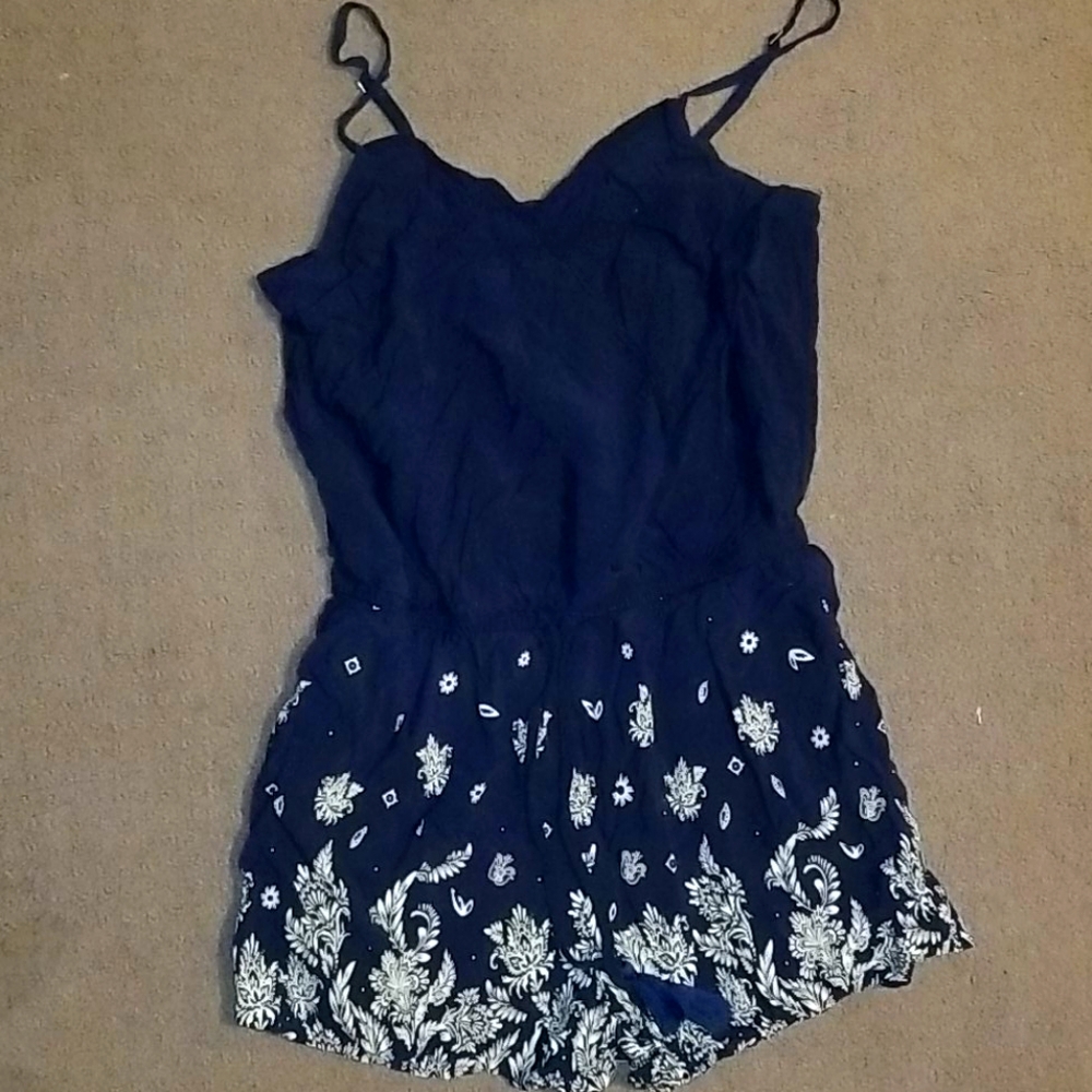 Garage romper